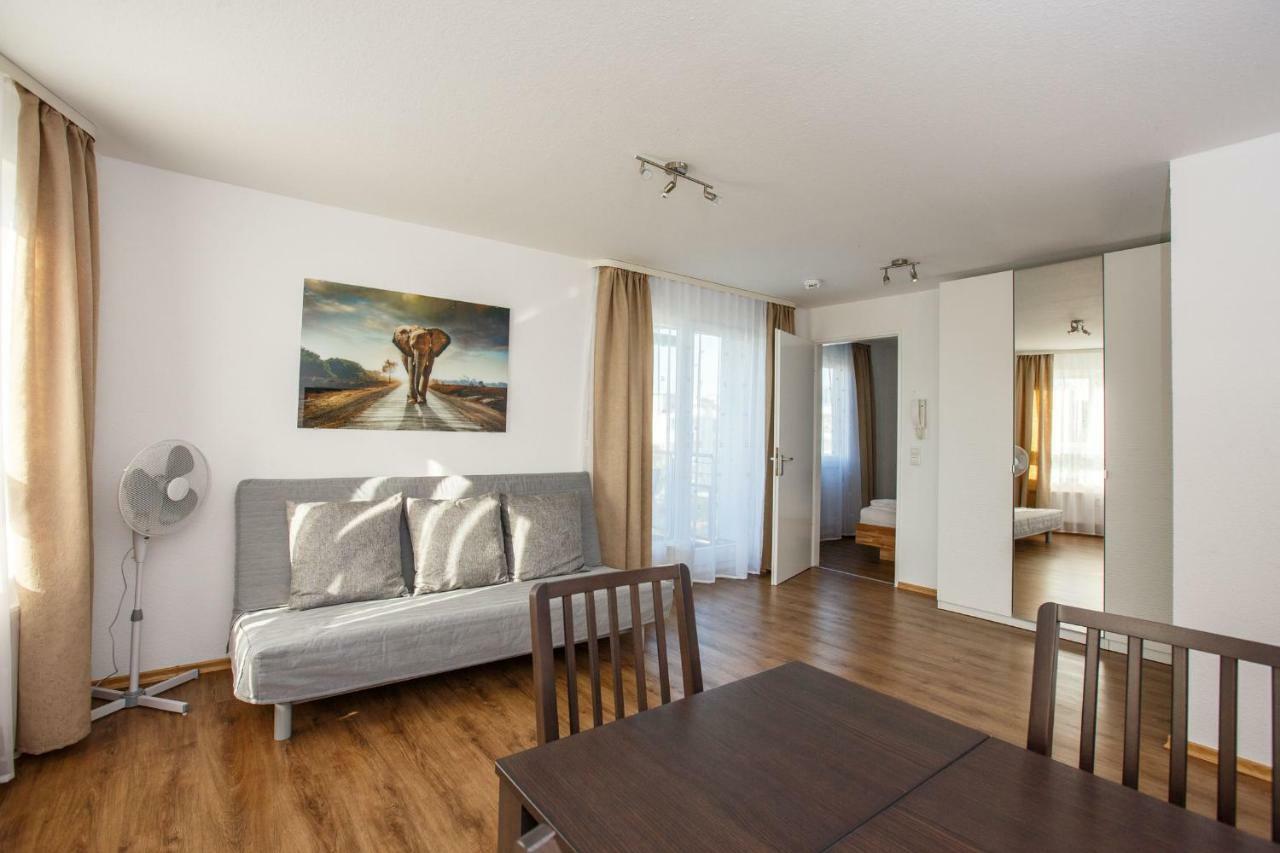 מצינגן Outlet-Apartment Metzingen מראה חיצוני תמונה