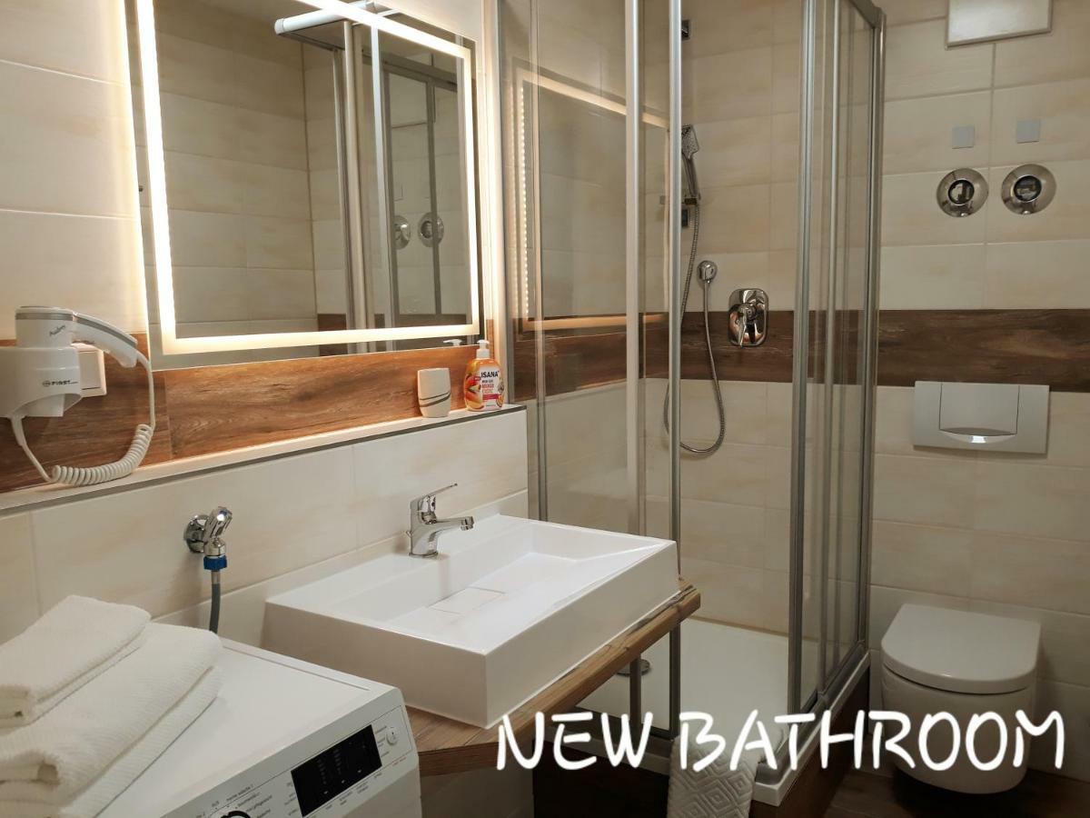 מצינגן Outlet-Apartment Metzingen מראה חיצוני תמונה
